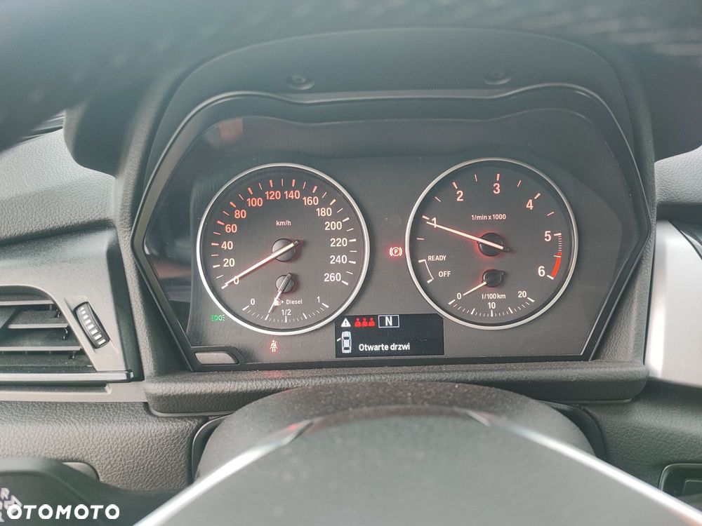 BMW Seria 2 216d Advantage - 36