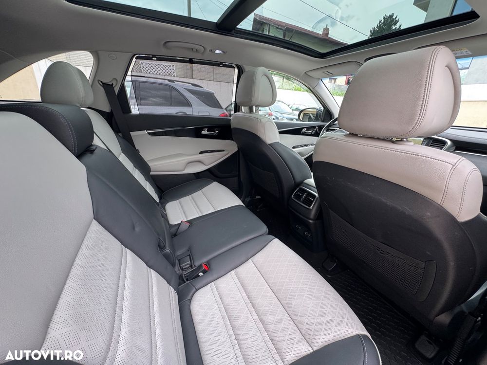 Kia Sorento 2.2 CRDi AWD Aut. Platinum Edition - 28