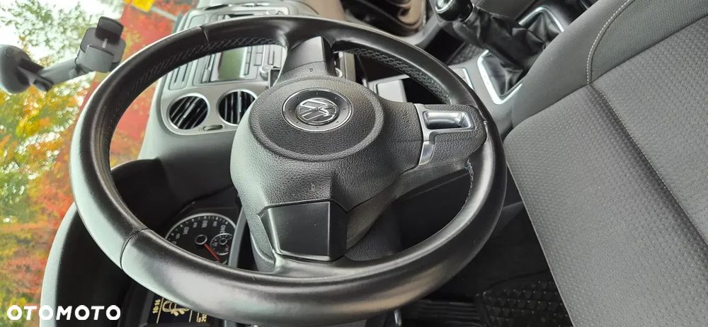 Volkswagen Tiguan 2.0 TDI DPF BlueMotion Technology Sport & Style - 17