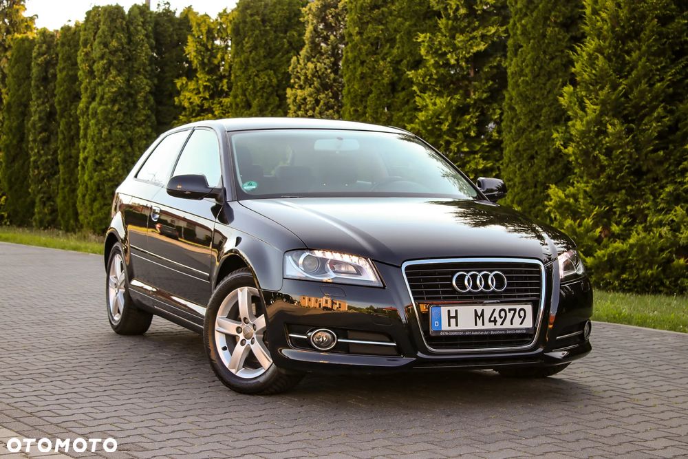 Audi A3 3-drzwiowe 1.4 TFSI S tronic S line Sportpaket - 3