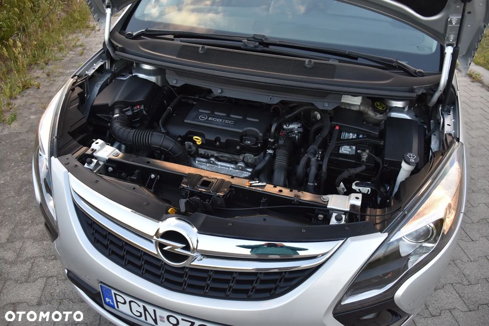 Opel Zafira Tourer 1.4 Turbo Innovation - 11