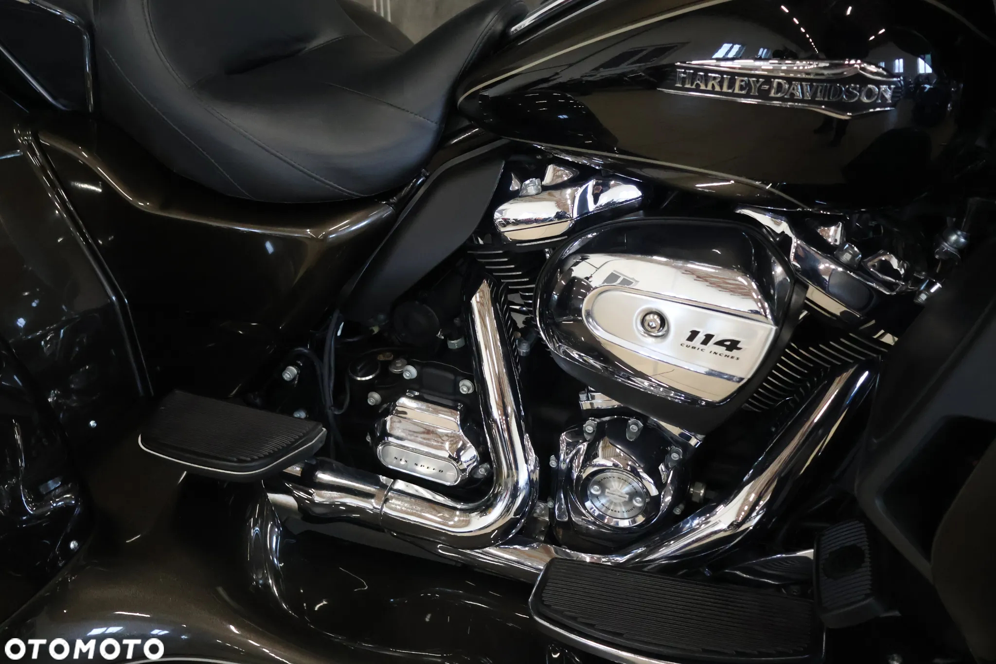 Harley-Davidson Touring Electra Glide - 17