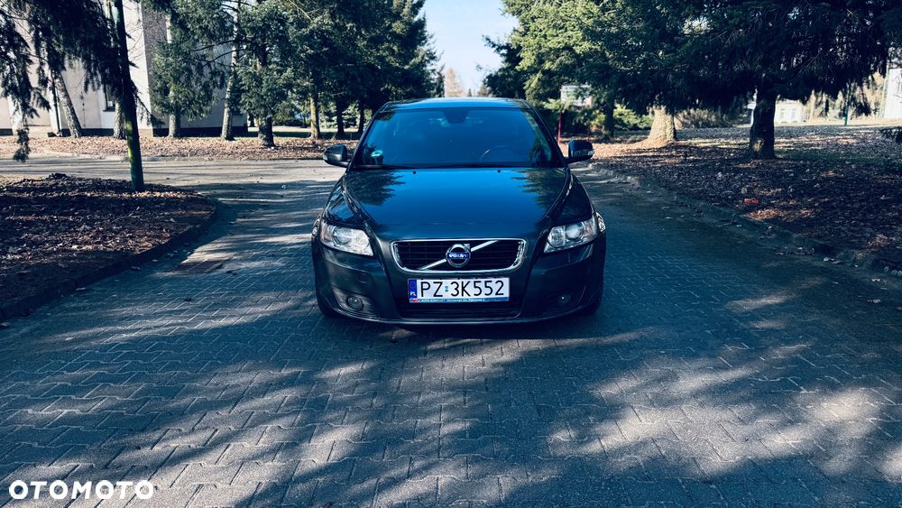 Volvo V50 - 1
