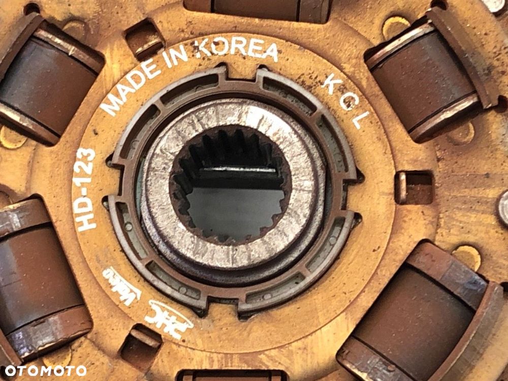 SPRZĘGŁO - 130.00 PLN - KIA SPORTAGE II (JE_, KM) 2004 - 2022 2.0 CRDi 4WD 83 kW [113 KM] olej - 7