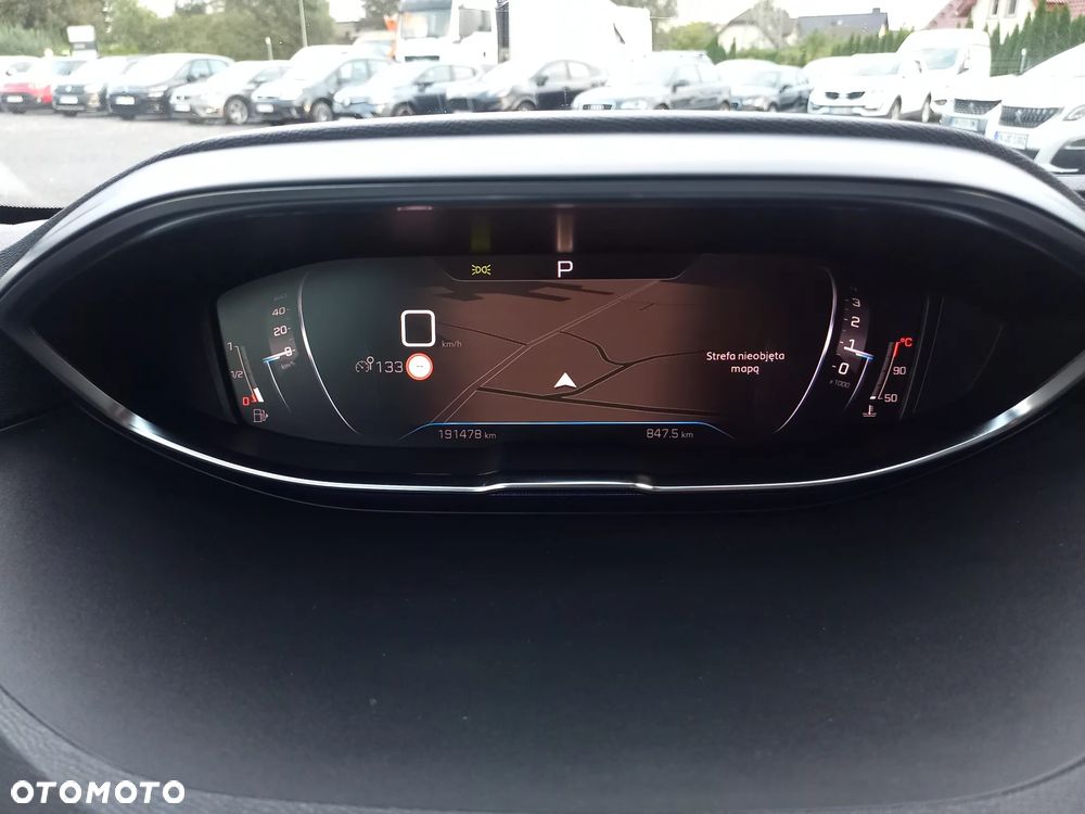 Peugeot 5008 BlueHDI 130 EAT8 Active Business-Paket - 29