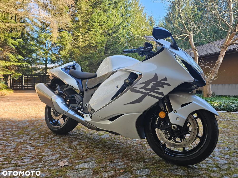 Suzuki Hayabusa - 1