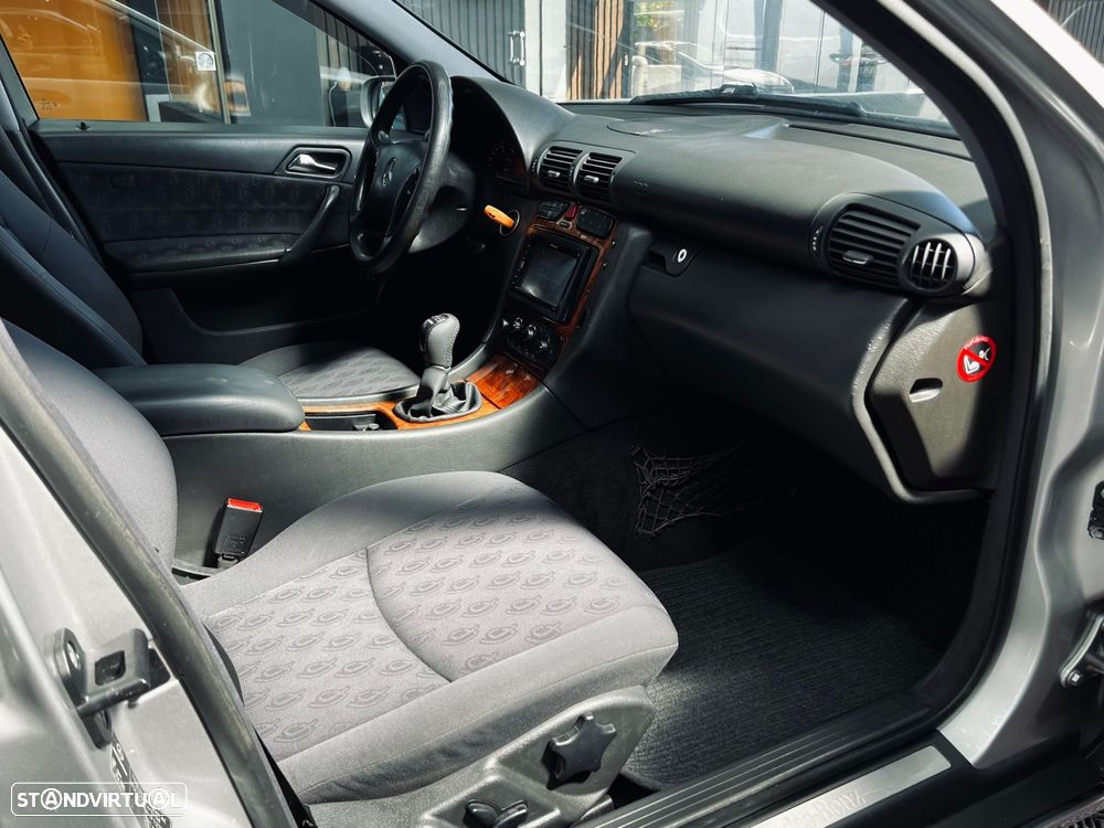 Mercedes-Benz C 220 CDi Classic - 13