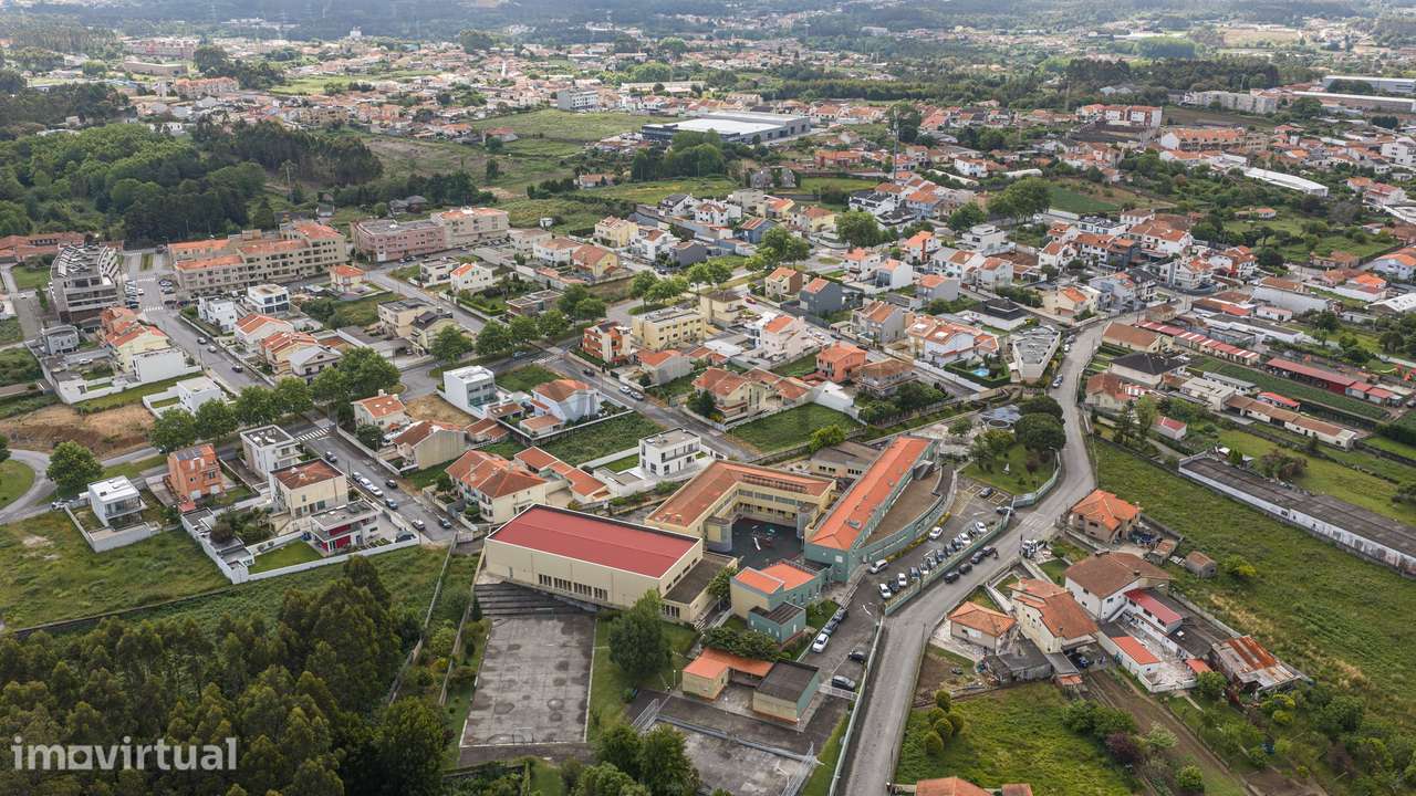 Moradia T3 Premium à venda em Arcozelo | Cinema Privado | 359 m² - Grande imagem: 2/43