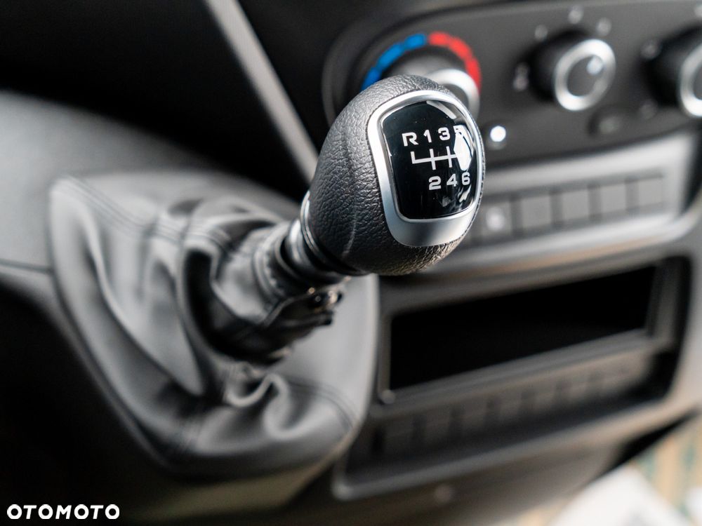 Iveco Daily 35S18HV L4H3 - 16