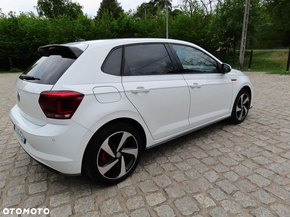 Volkswagen Polo 2.0 TSI GTI DSG - 2