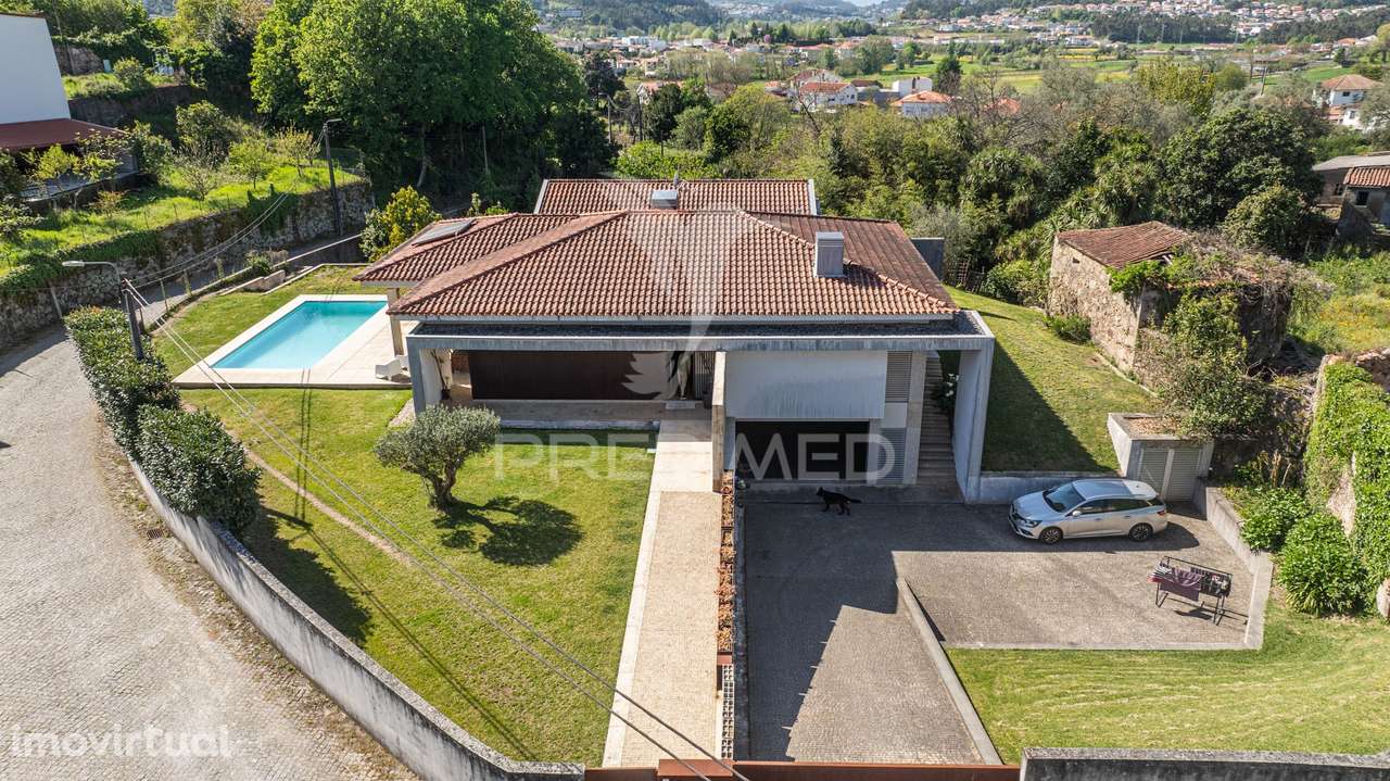 Excelente moradia com piscina – Trandeiras, Braga - Grande imagem: 3/40