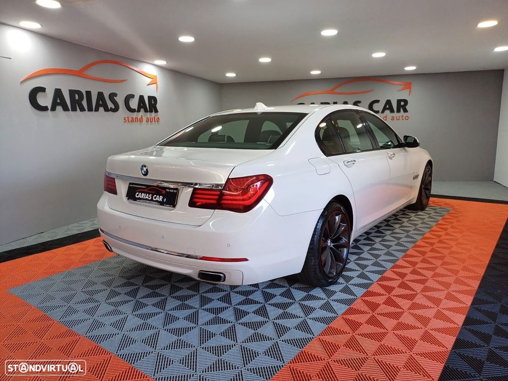 BMW 740 d xDrive Pack M - 5