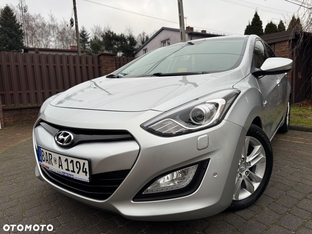 Hyundai i30 1.6 CRDi Premium - 1