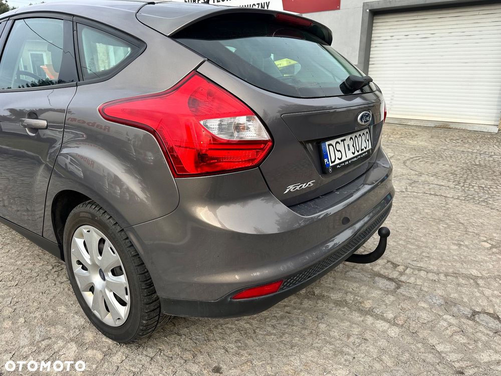 Ford Focus 1.6 Ambiente Start - 13