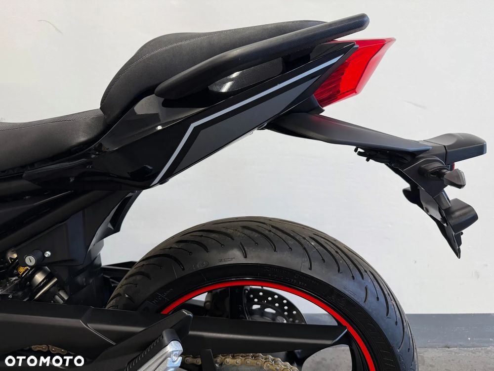 Yamaha XJ - 28