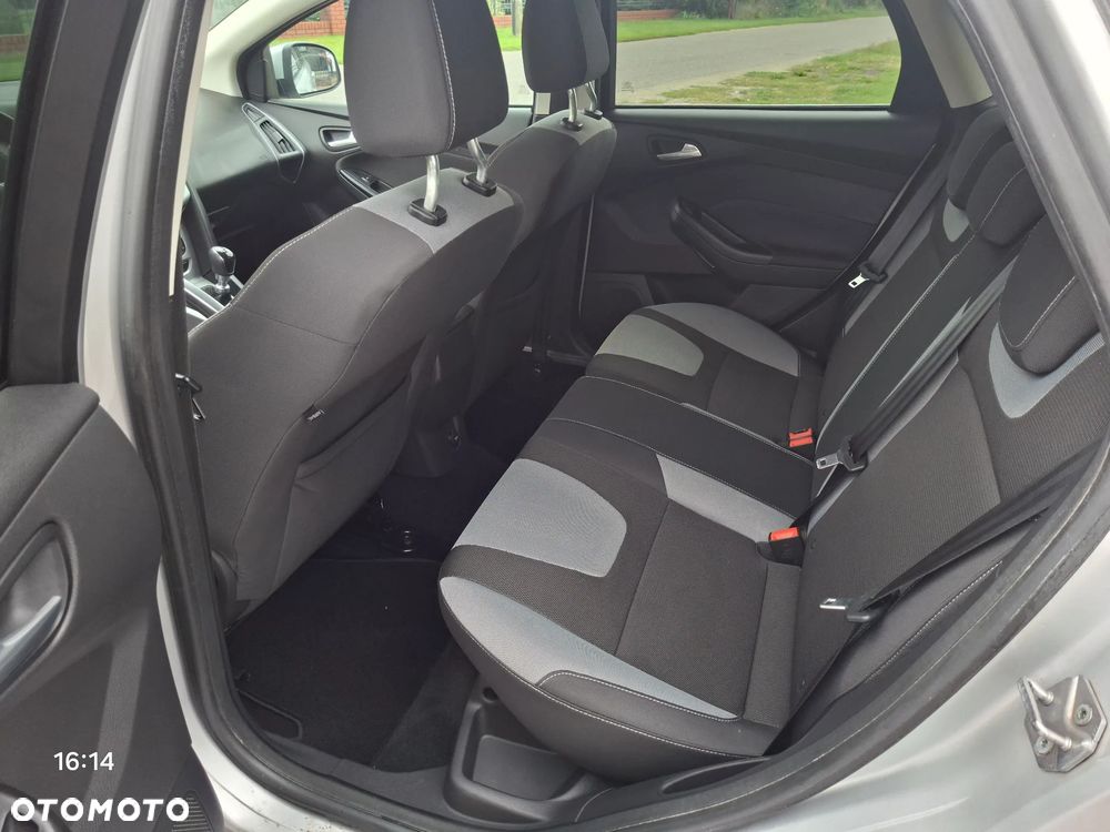Ford Focus 1.6 EcoBoost Titanium - 12
