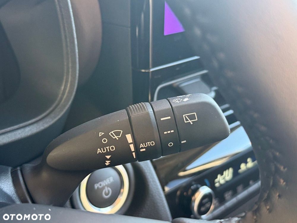 Toyota Yaris Cross - 20