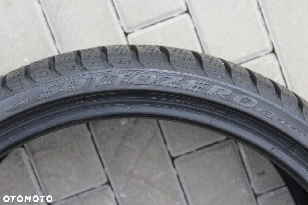 2x 255/30R20 PIRELLI WINTER SOTTOZERO 3 L 92W 18r 7mm - 5