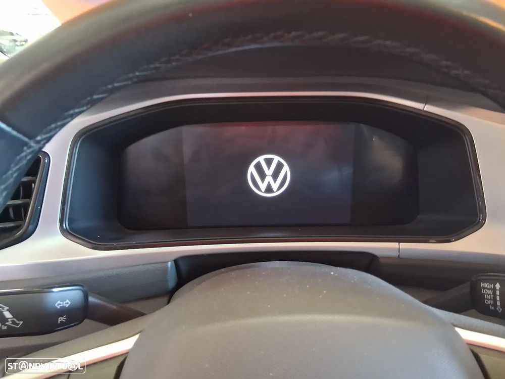 VW T-Roc 1.0 TSI Life - 10
