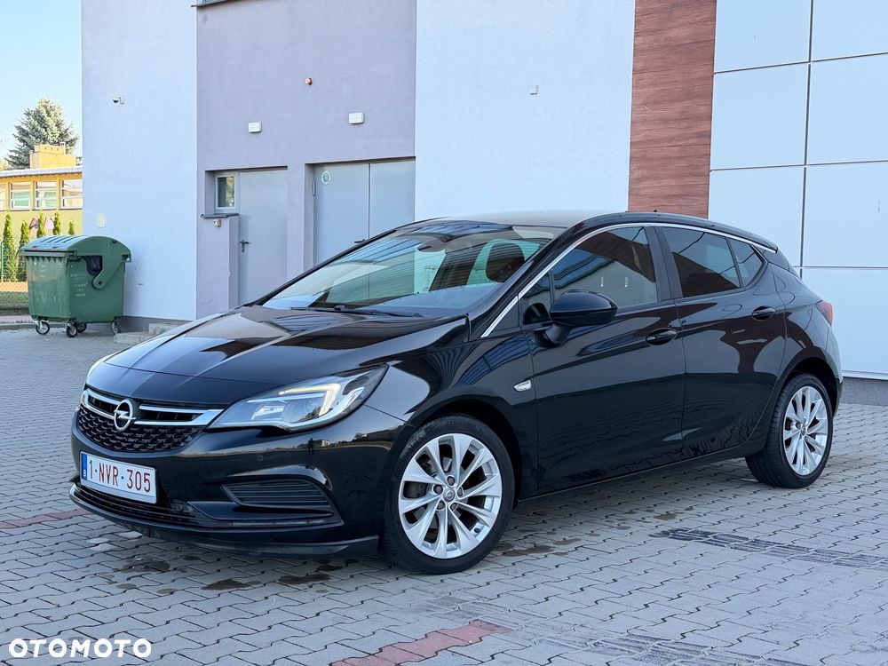 Opel Astra 1.6 D (CDTI) Dynamic - 3