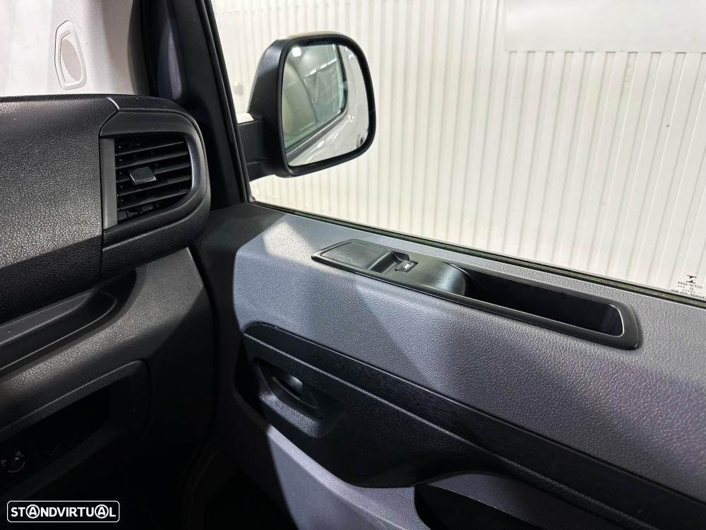 Toyota Proace Electric 50kWh 136cv Business Line - 28
