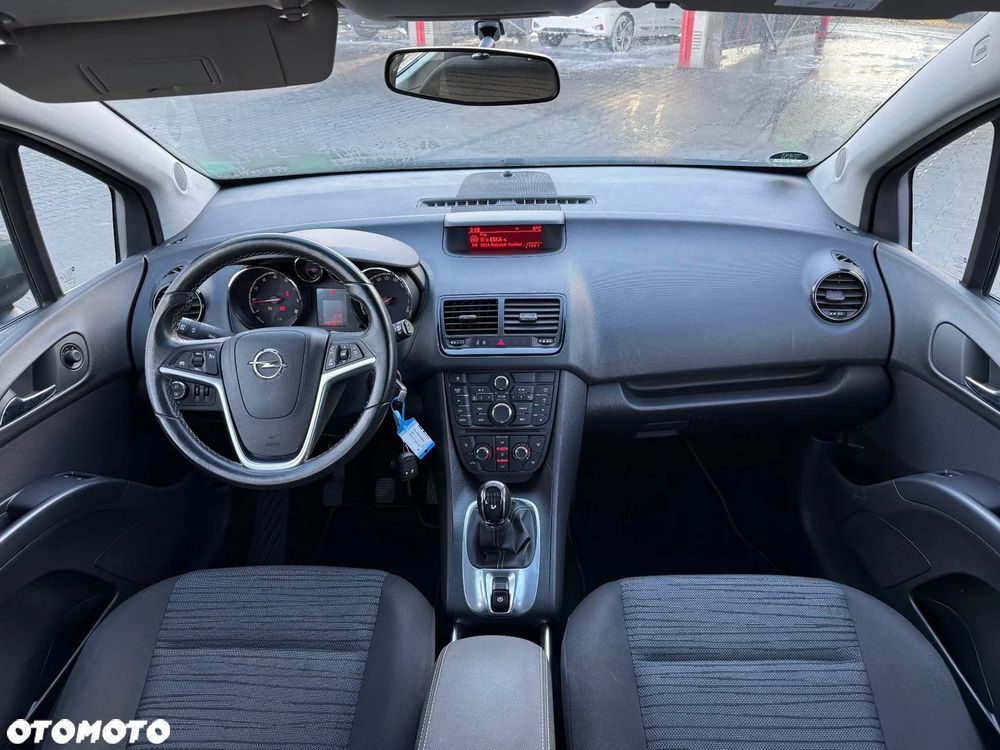 Opel Meriva - 17