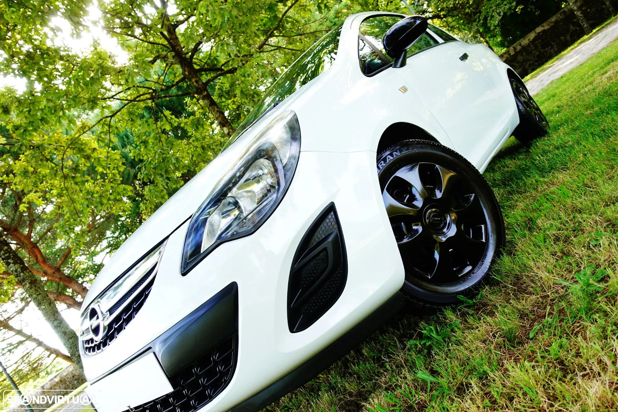 Opel CORSA - 1
