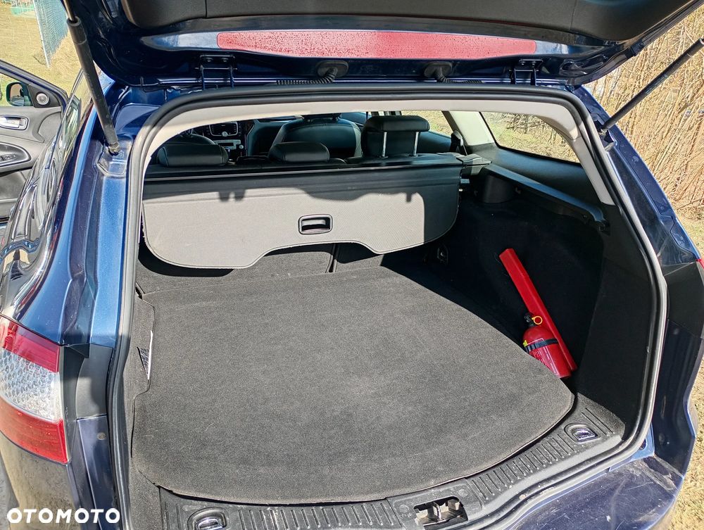 Ford Mondeo 2.0 TDCi Ghia - 7