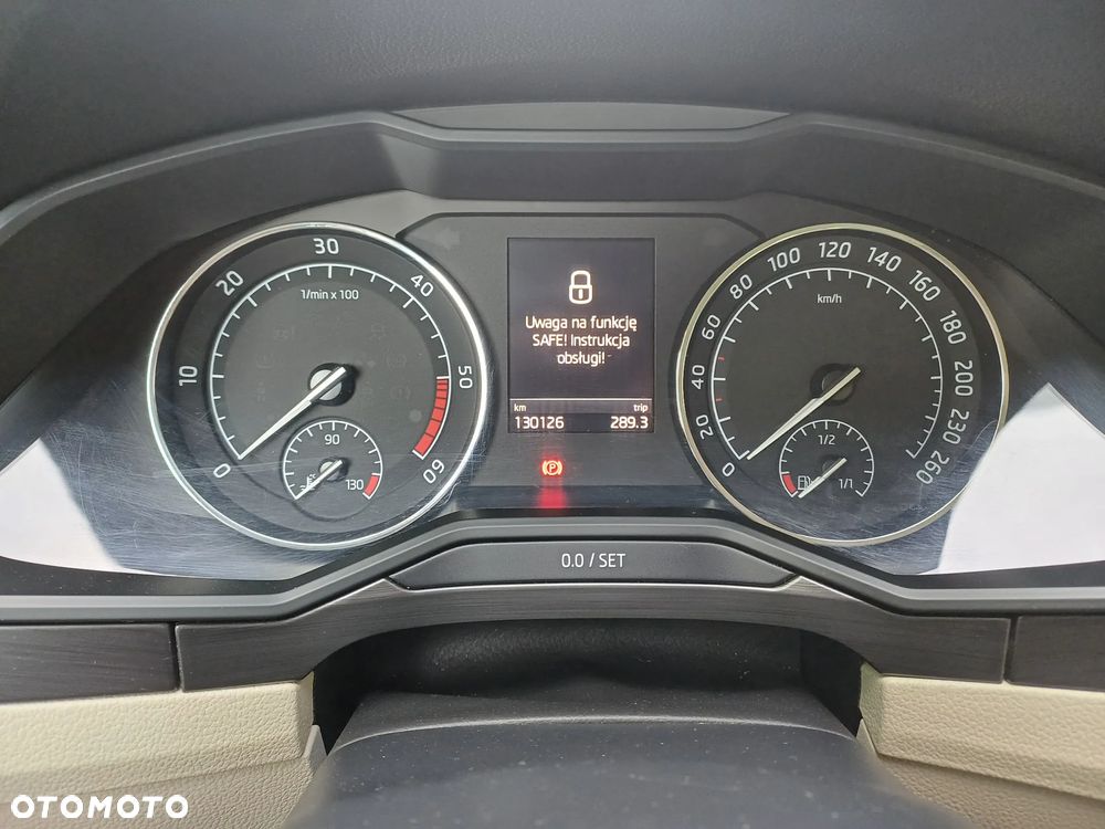 Skoda Superb 2.0 TDI Style DSG - 16