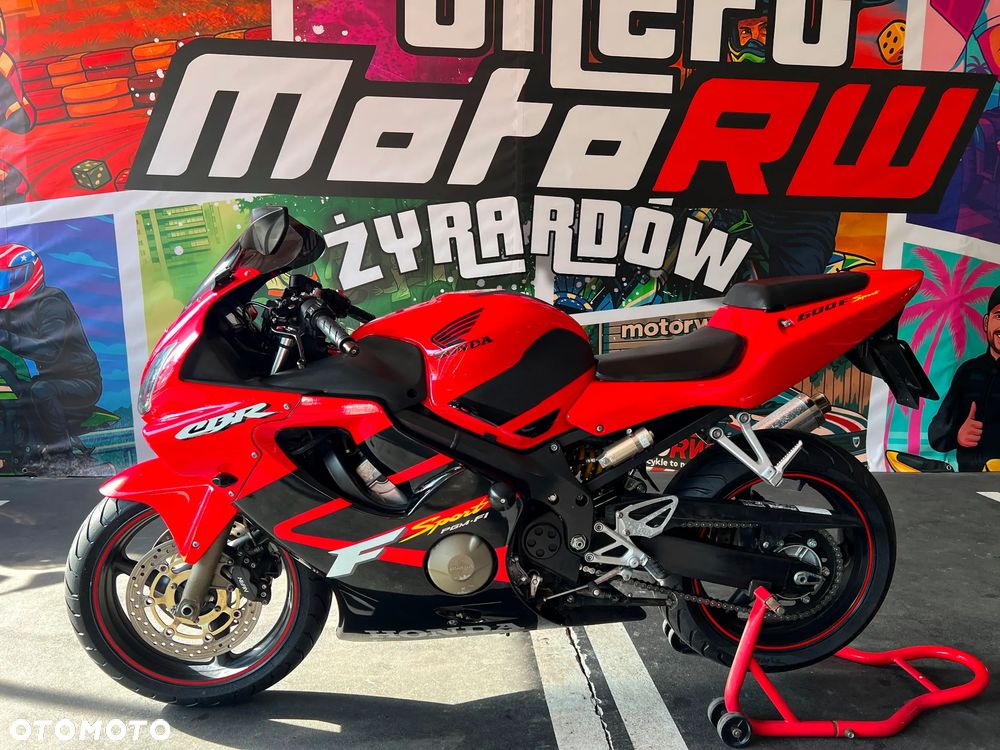 Honda CBR - 14