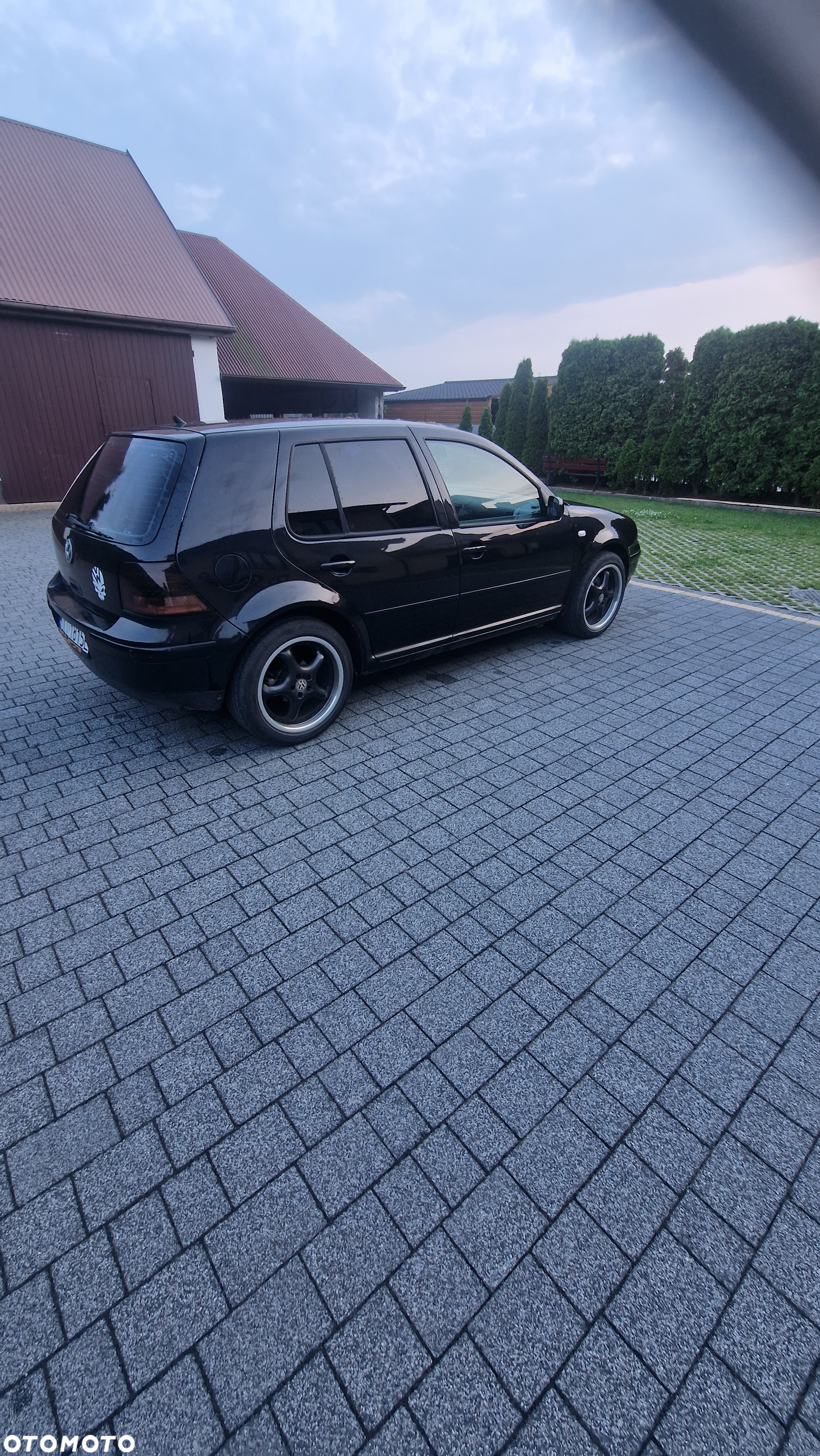 Volkswagen Golf - 5