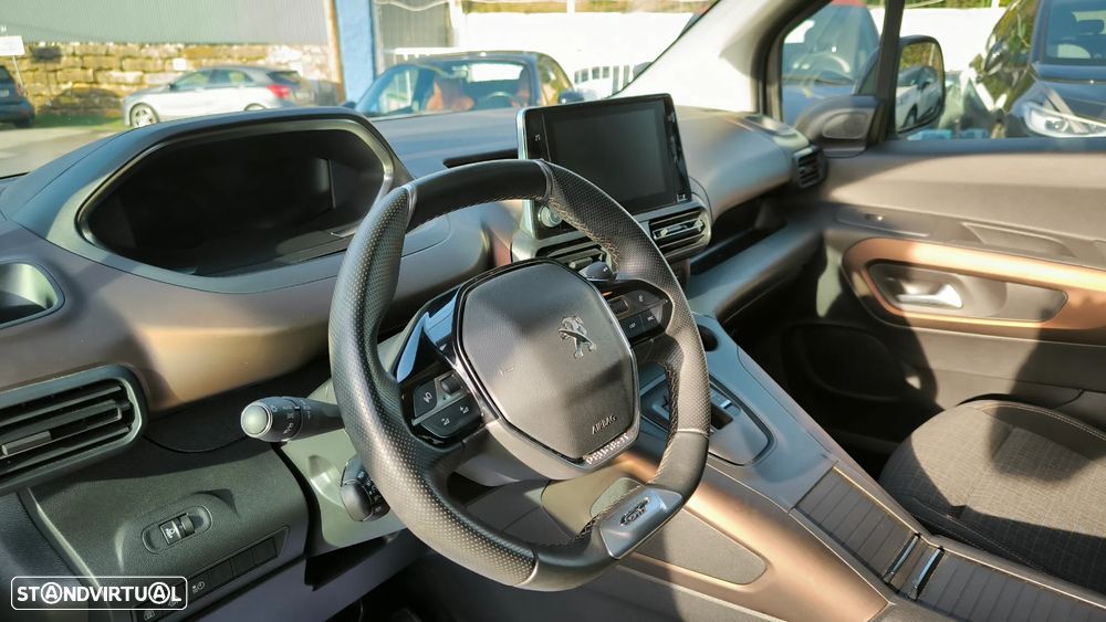 Peugeot e-Rifter 50 kWh Standard GT - 6