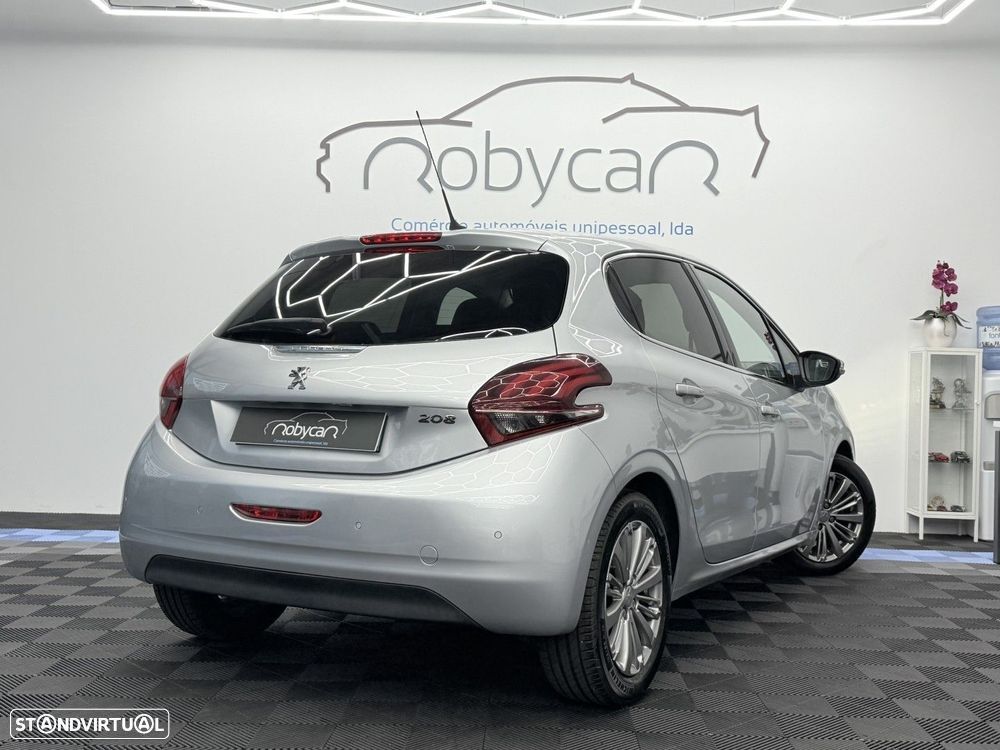 Peugeot 208 1.2 PureTech Allure - 7