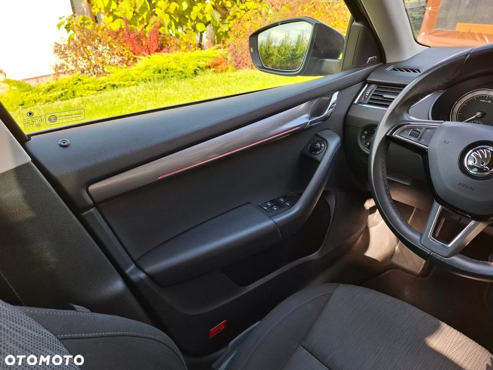 Skoda Octavia 1.5 TSI GPF ACT Style DSG - 17