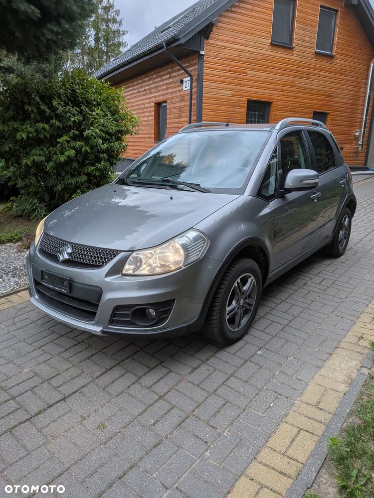 Suzuki SX4 1.6 VVT 4x4 Comfort - 2