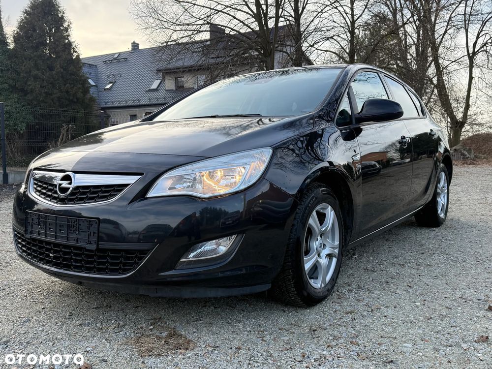 Opel Astra 1.4 T Cosmo - 1