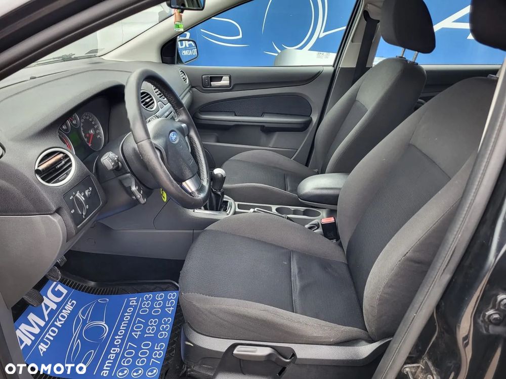 Ford Focus SW 1.6 TDCi Ambiente - 14