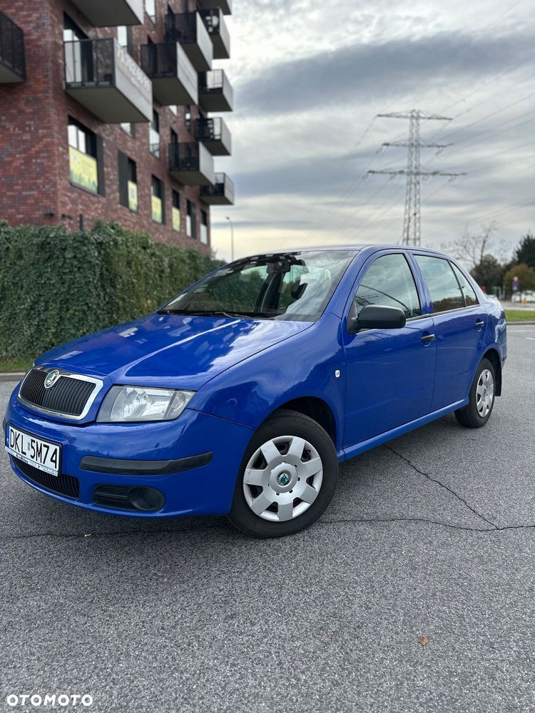 Skoda Fabia 2007 photo 2