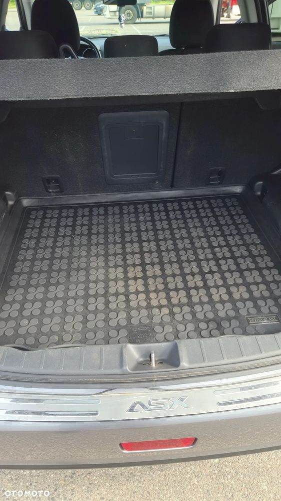 Mitsubishi ASX - 18