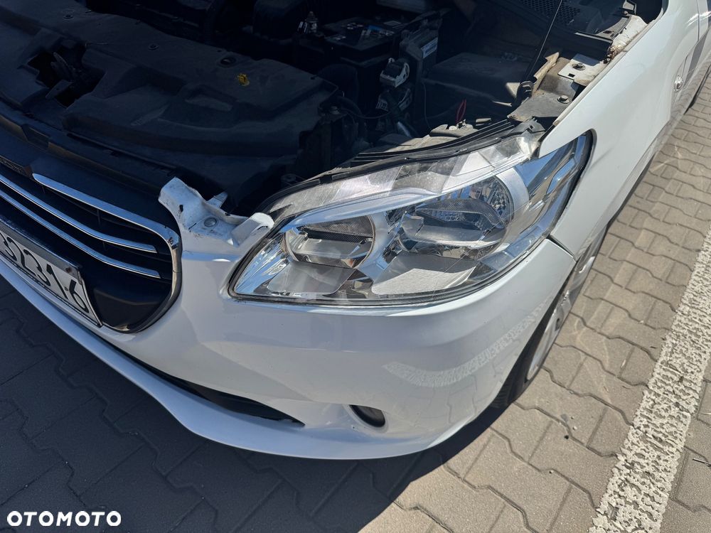 Peugeot 301 1.6 VTi Allure EU6 - 11