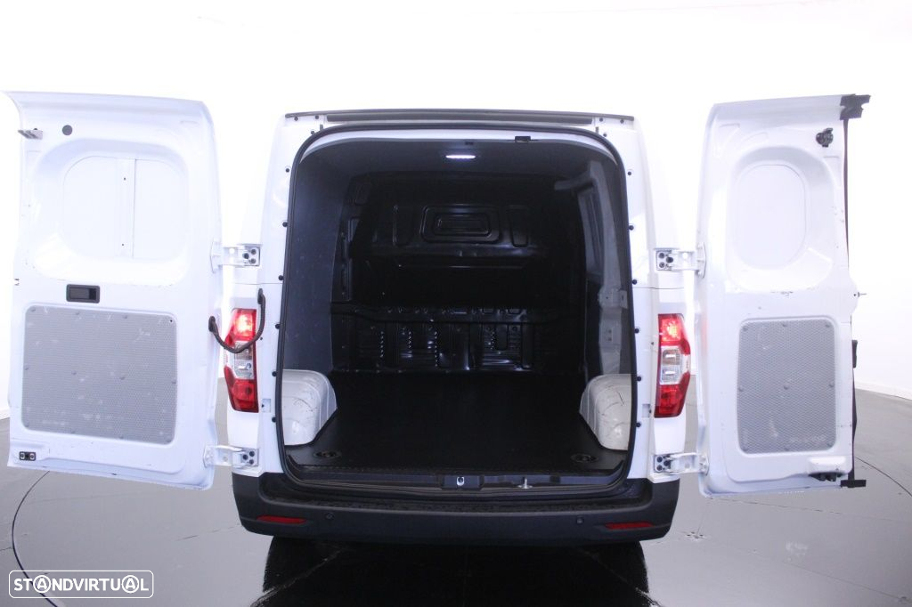 Maxus e-deliver-3 Cargo VAN SWB Bat. 50,23 kWh - 14