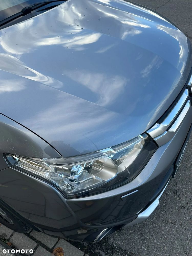 Mitsubishi Outlander 2.0 Intense + 4WD CVT - 7