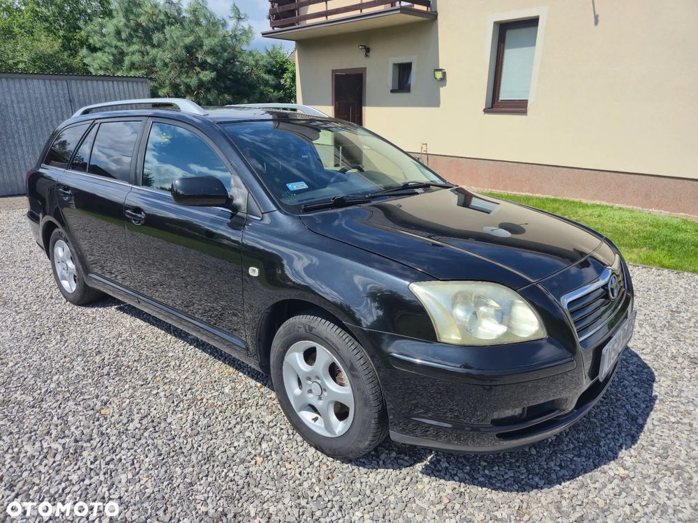 Toyota Avensis 1.8 VVT-i Combi - 2