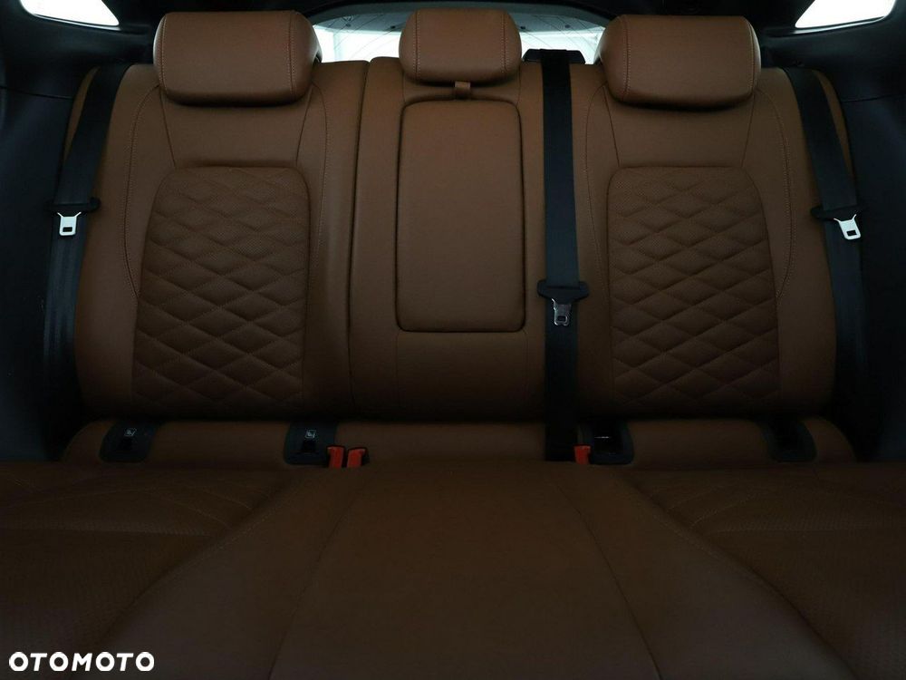 Jaguar E-Pace D150 AWD - 18