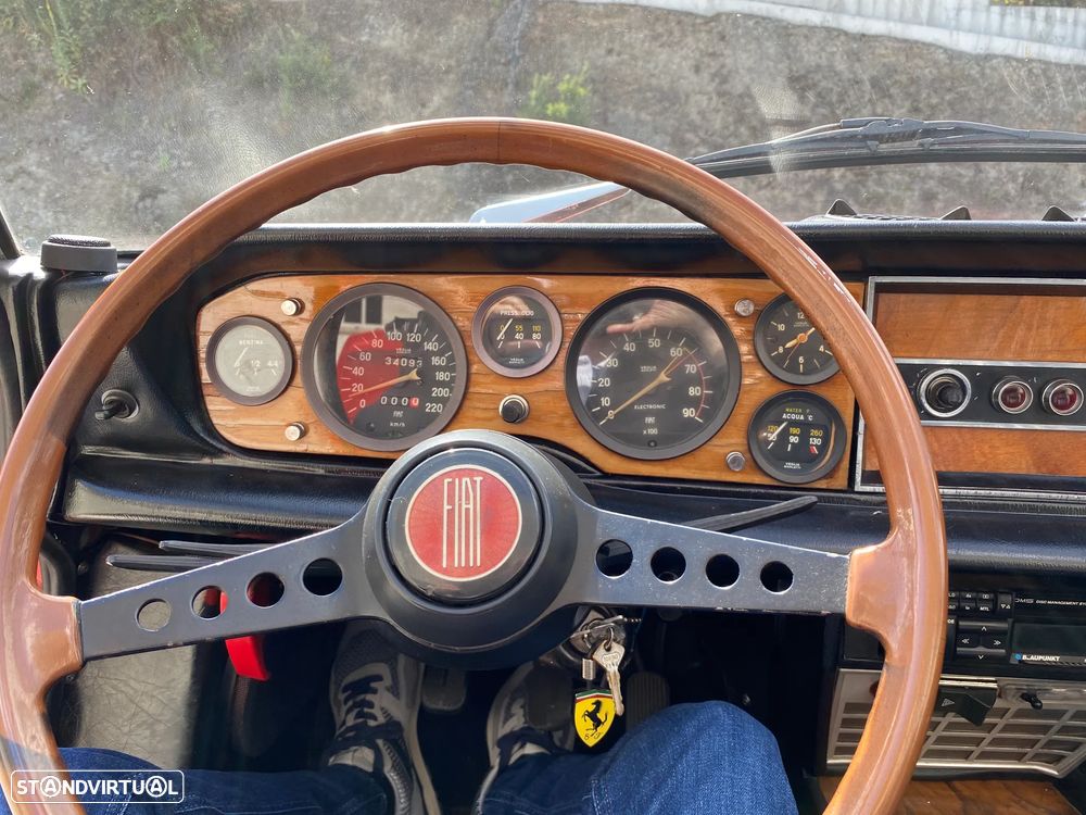 Fiat 124 Spider - 11