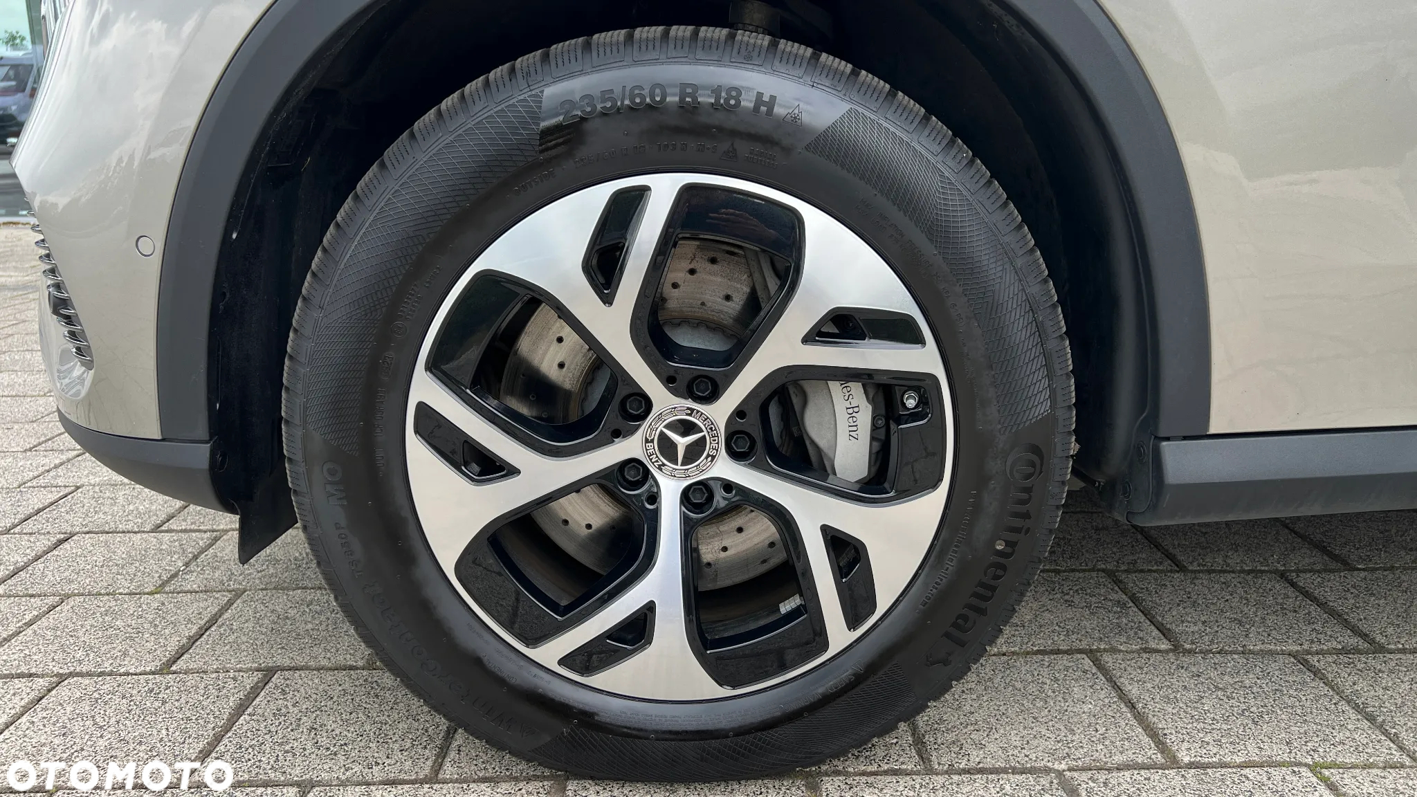 Mercedes-Benz GLC 300 e 4-Matic Avantgarde - 21