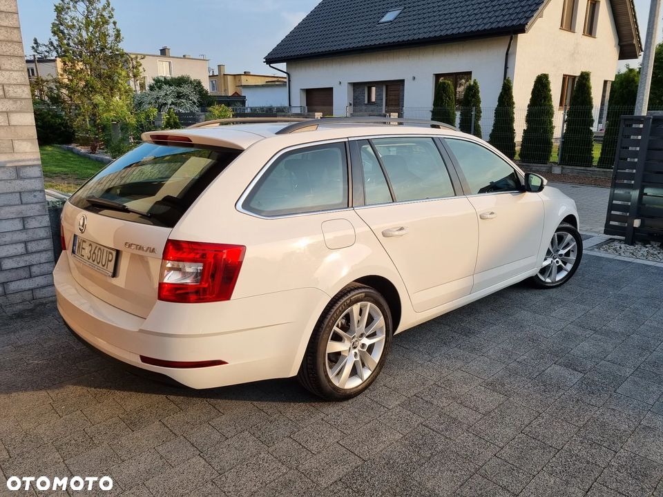 Skoda Octavia 2.0 TDI SCR Style DSG - 9