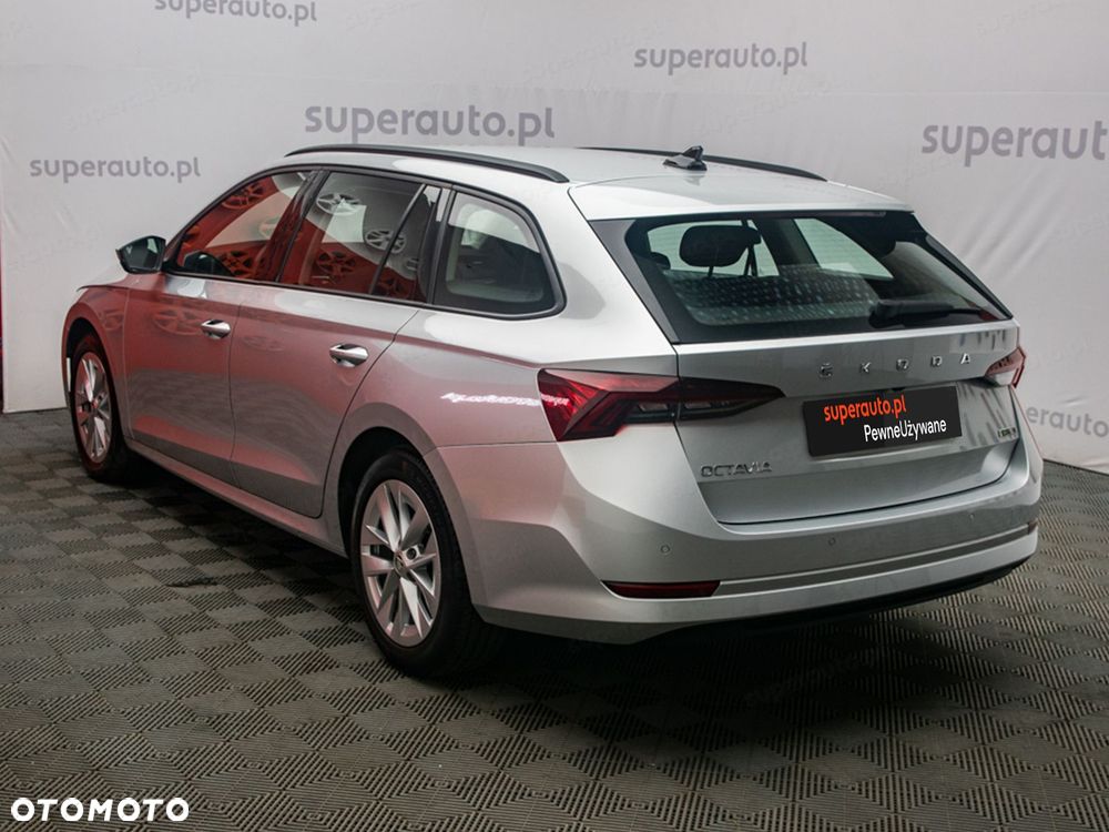 Skoda Octavia 1.5 TSI e-Tec Ambition DSG - 9