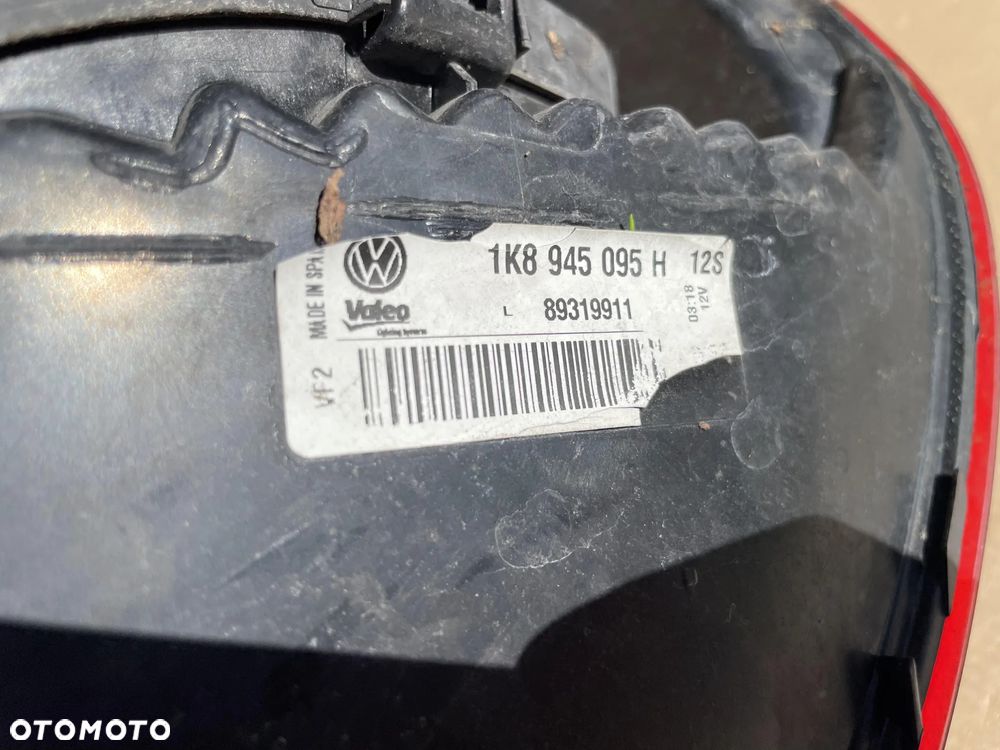 Lampa VW Scirocco III  lewa 1K8945095H - 4