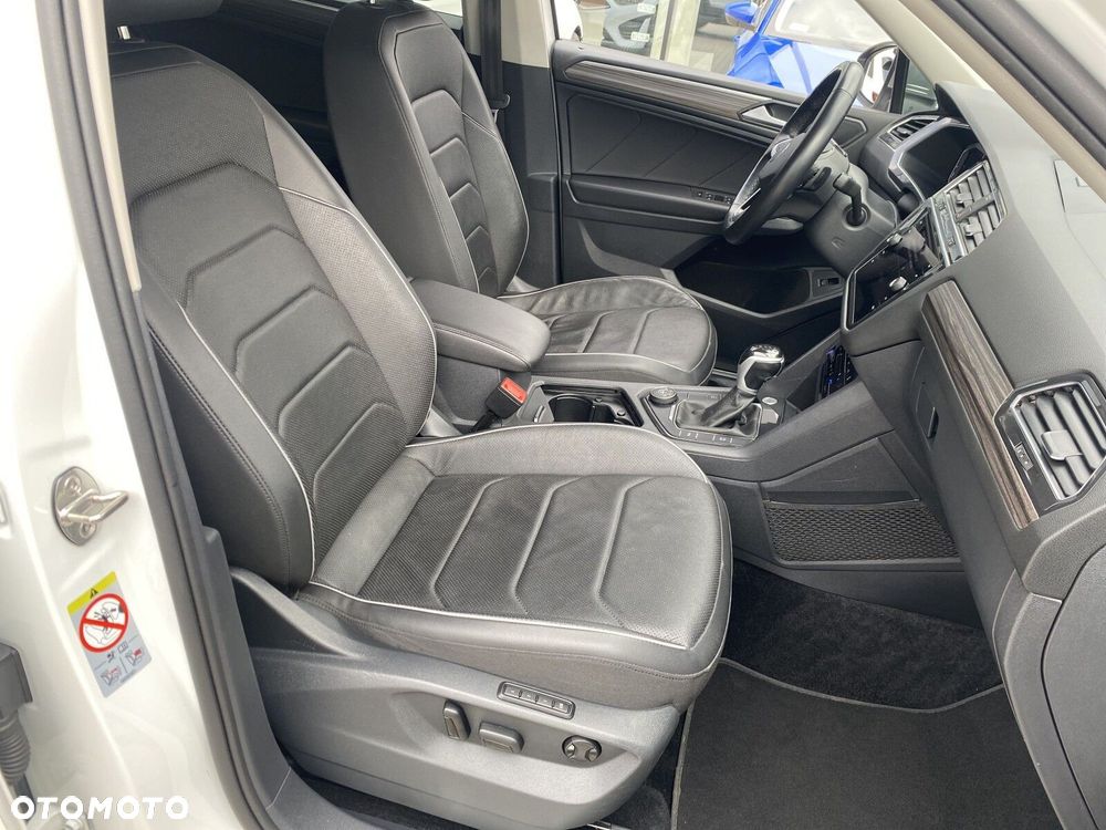 Volkswagen Tiguan Allspace - 17